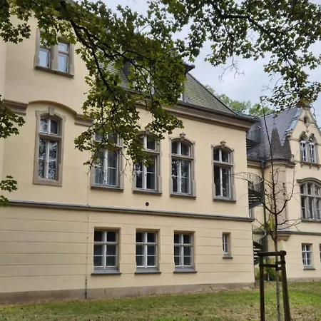 Schlosshotel Hohenbocka 4*