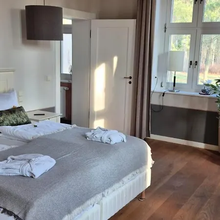 Hotell Schlosshotel Hohenbocka 4*